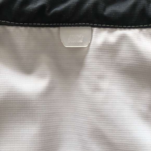 NIKE Gray Windbreaker - Picture 7 of 7
